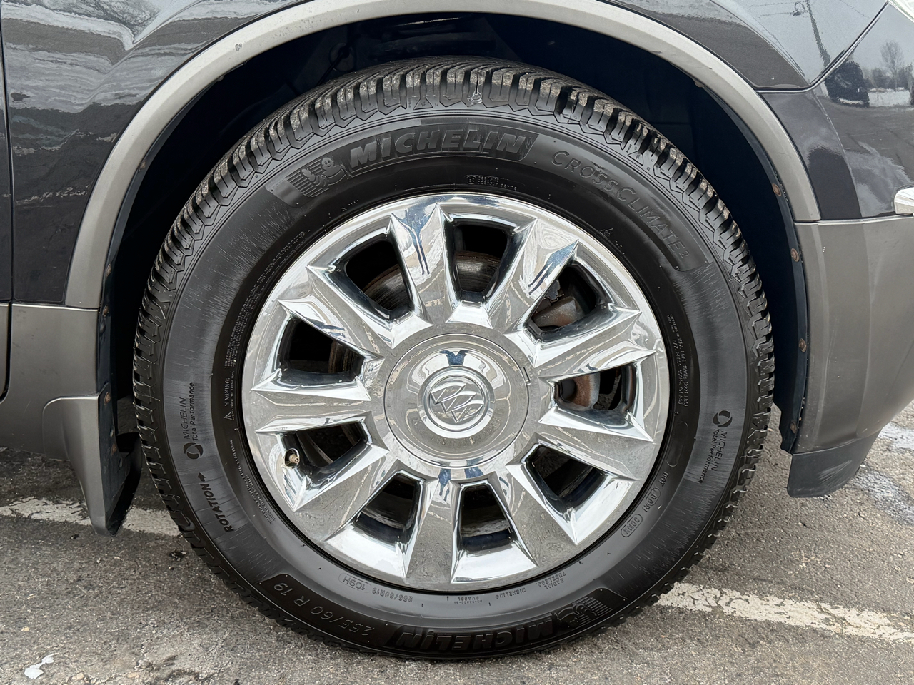 Buick Enclave FWD 4dr CXL-1 2011