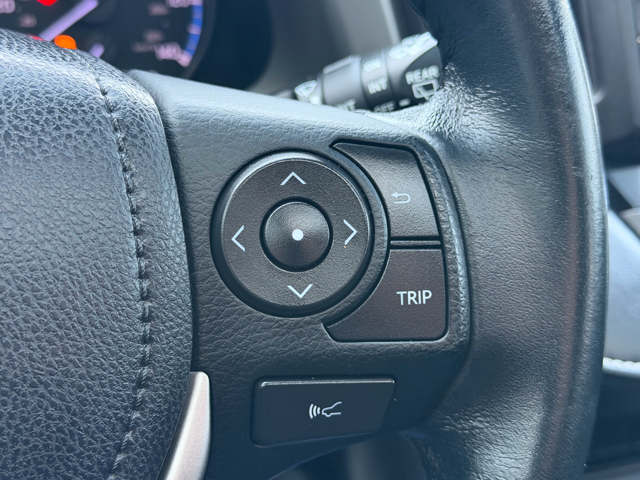 Toyota RAV4 XLE AWD 2018