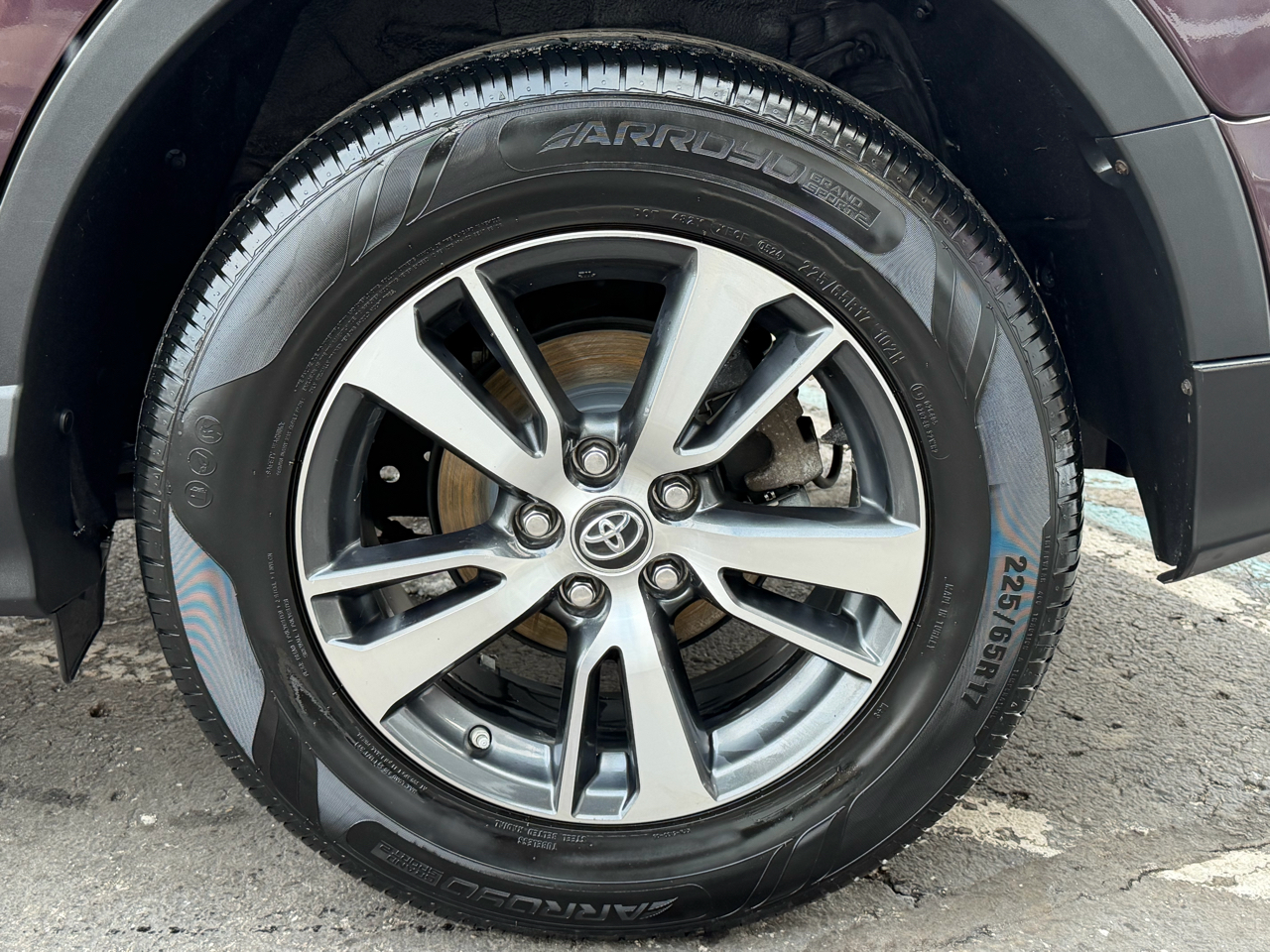 Toyota RAV4 XLE AWD 2018