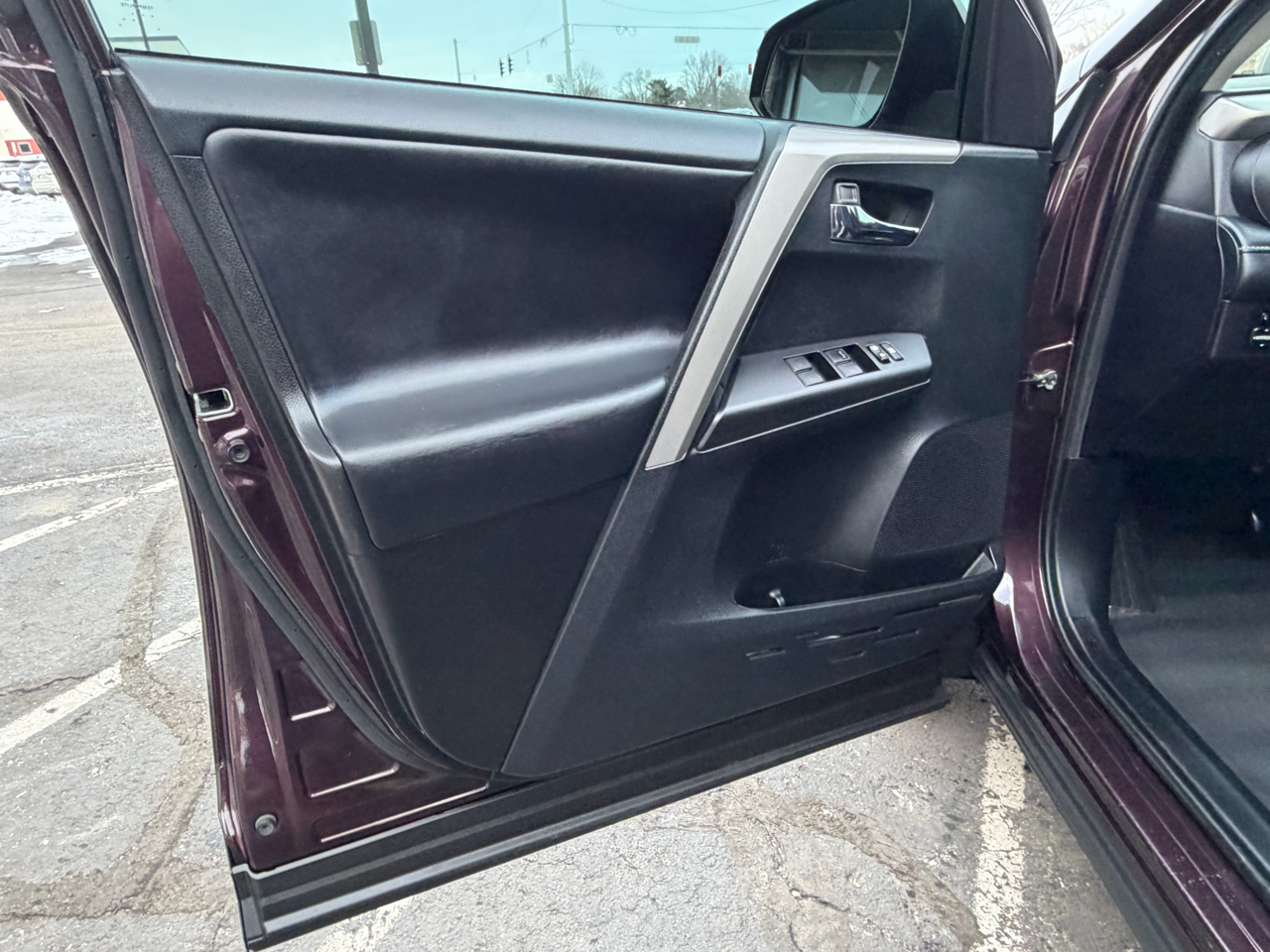 Toyota RAV4 XLE AWD 2018