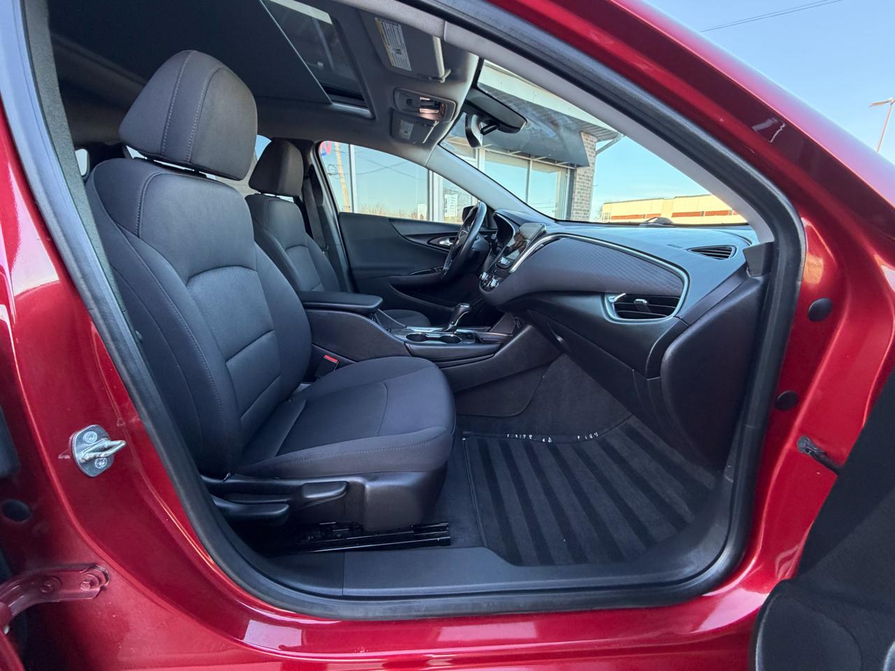 Chevrolet Malibu 4dr Sdn LT w/1LT 2016