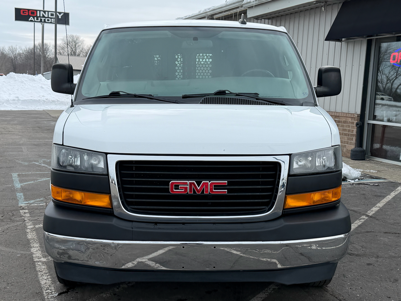 GMC Savana Cargo Van RWD 2500 135" 2020