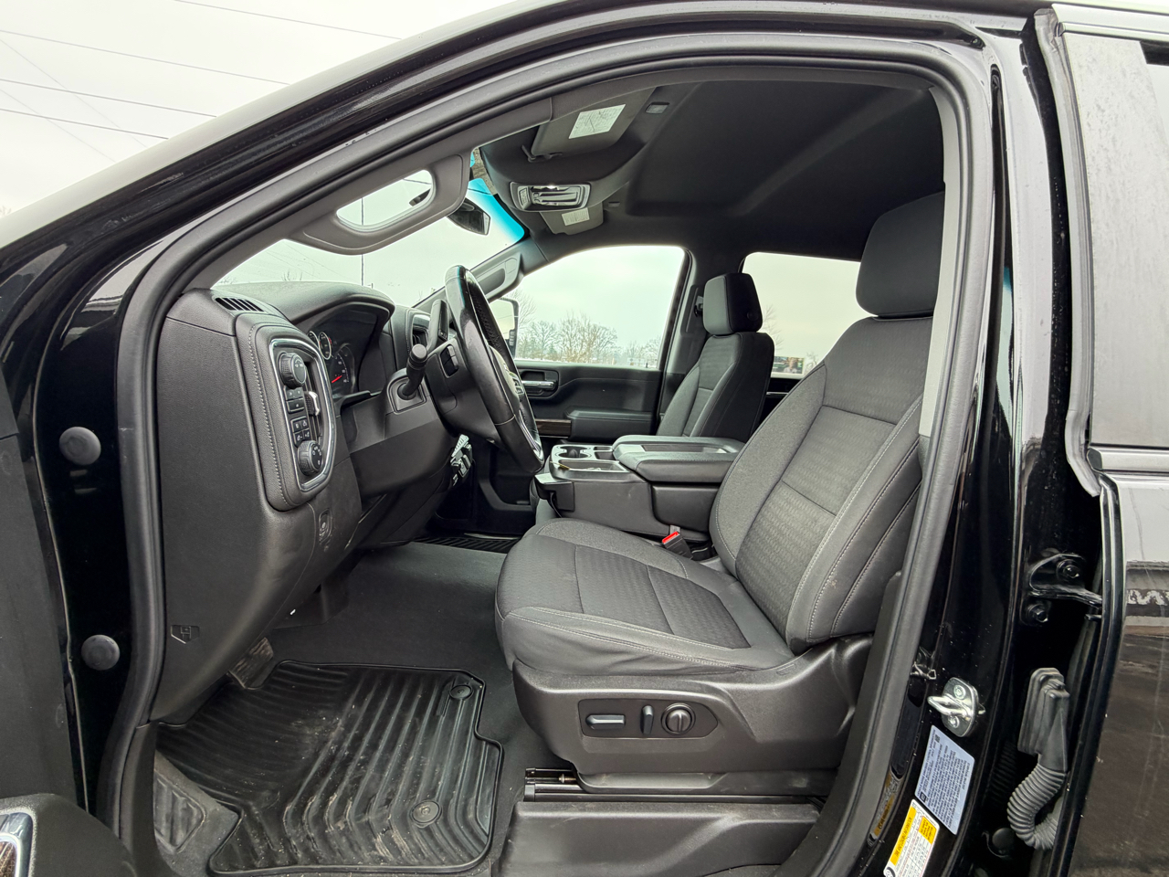 Chevrolet Silverado 2500HD 4WD Crew Cab 159" LT 2023