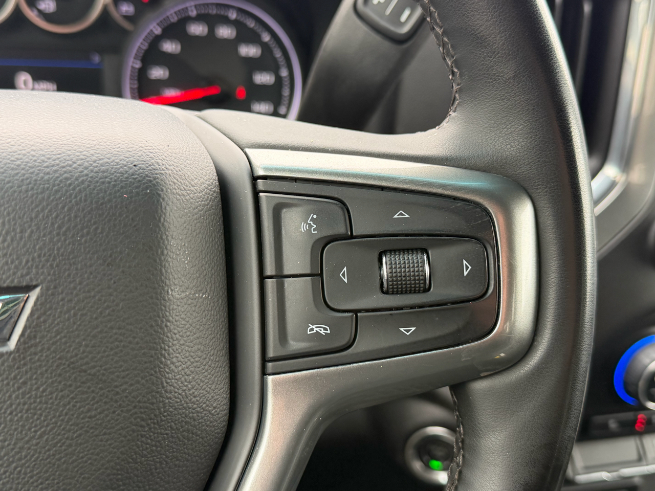 Chevrolet Silverado 2500HD 4WD Crew Cab 159" LT 2023