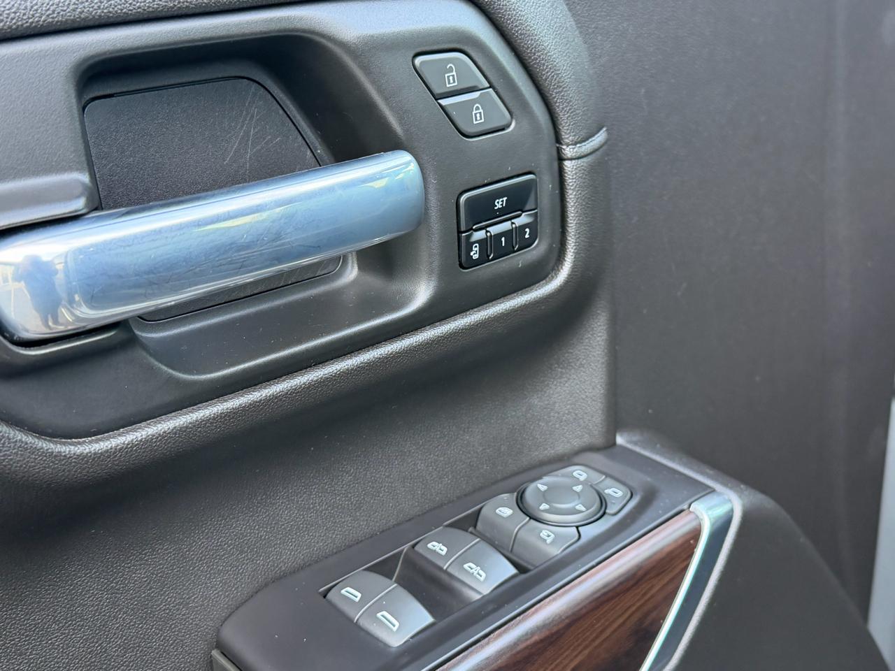 GMC Sierra 1500 4WD Crew Cab 147" SLT 2020