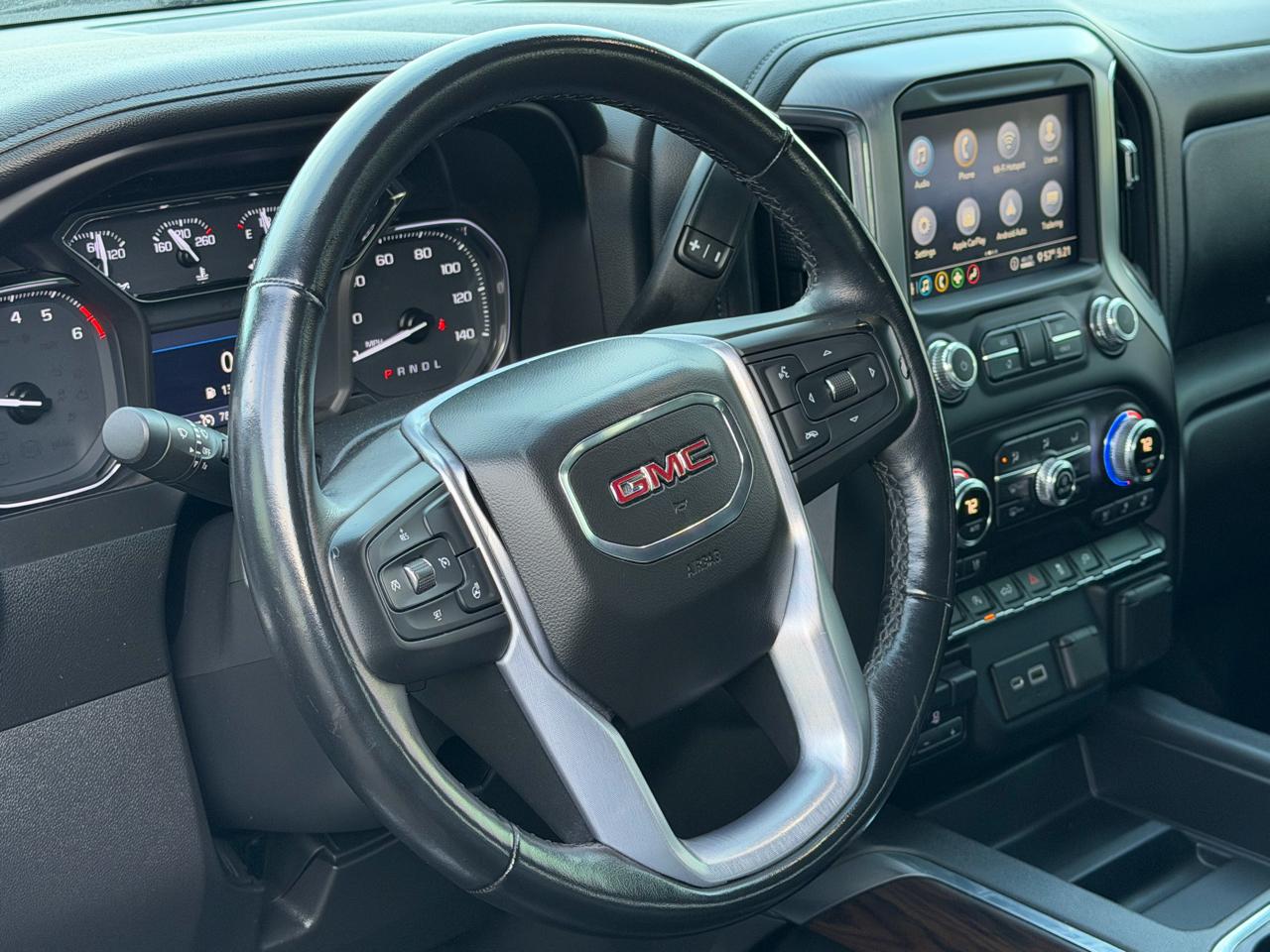 GMC Sierra 1500 4WD Crew Cab 147" SLT 2020