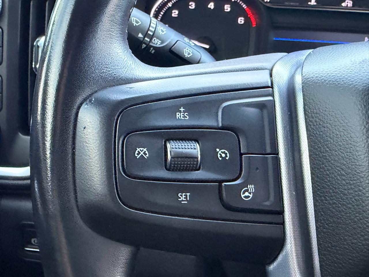 GMC Sierra 1500 4WD Crew Cab 147" SLT 2020