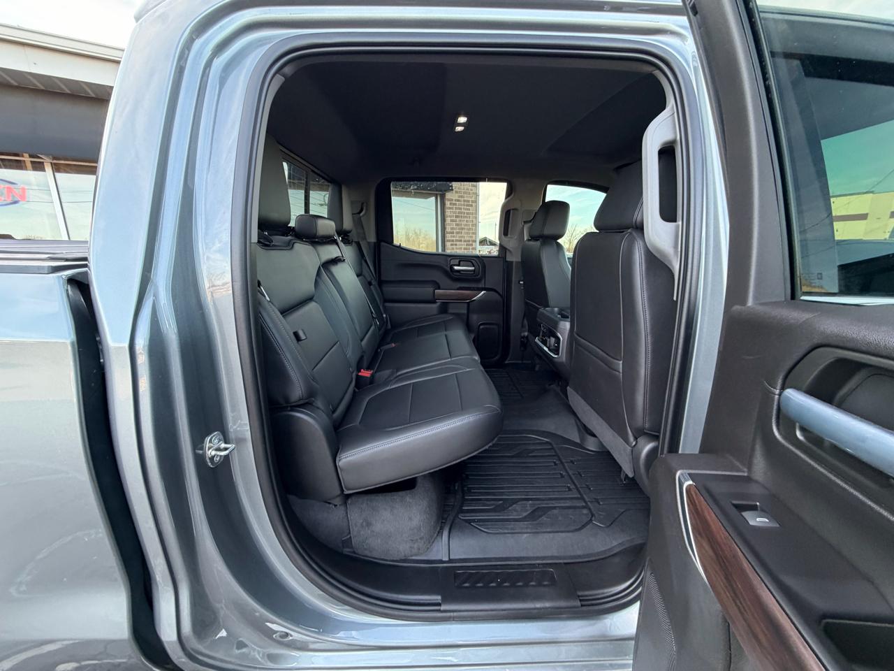 GMC Sierra 1500 4WD Crew Cab 147" SLT 2020