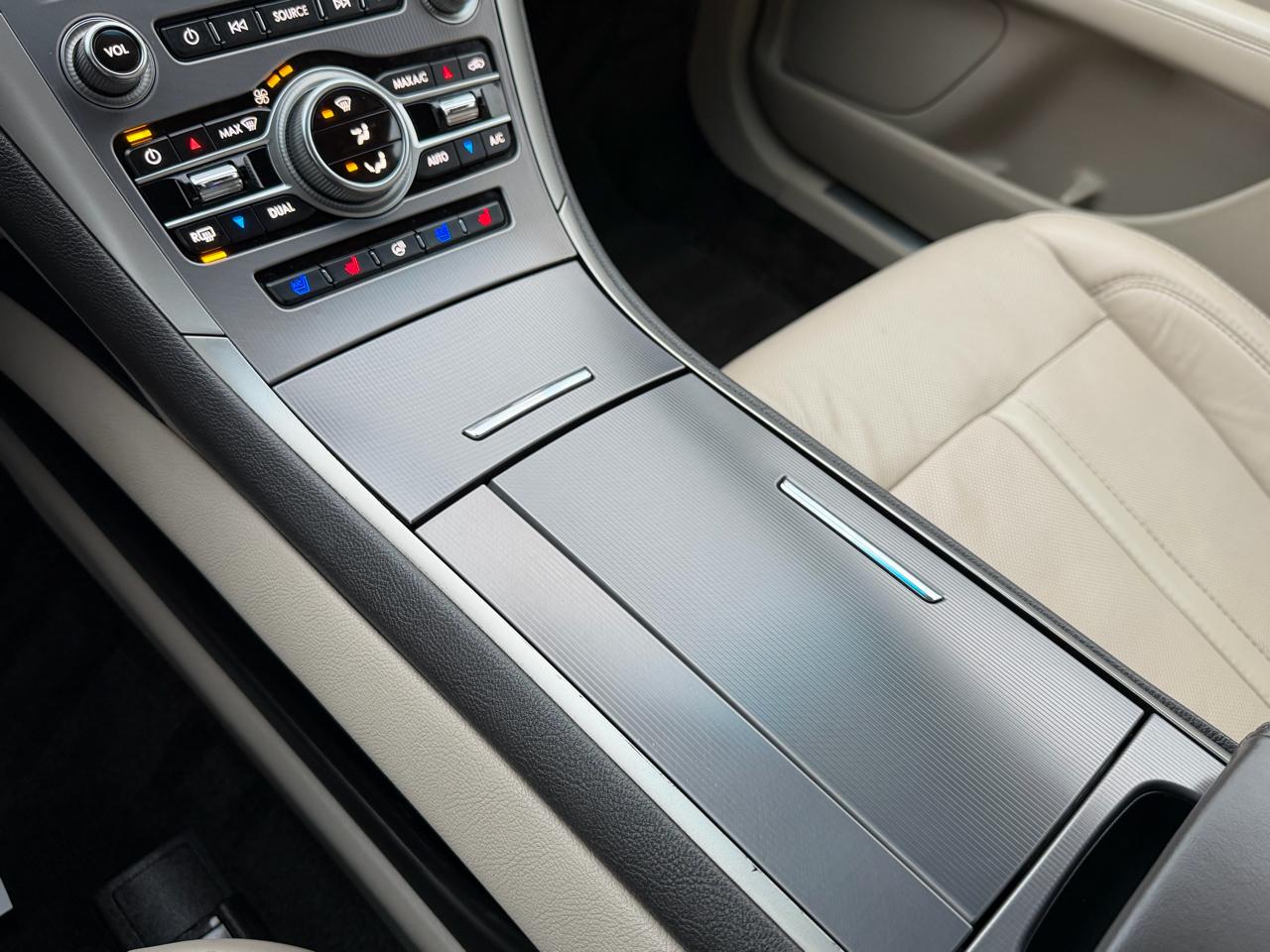 Lincoln MKZ Hybrid Reserve FWD 2017