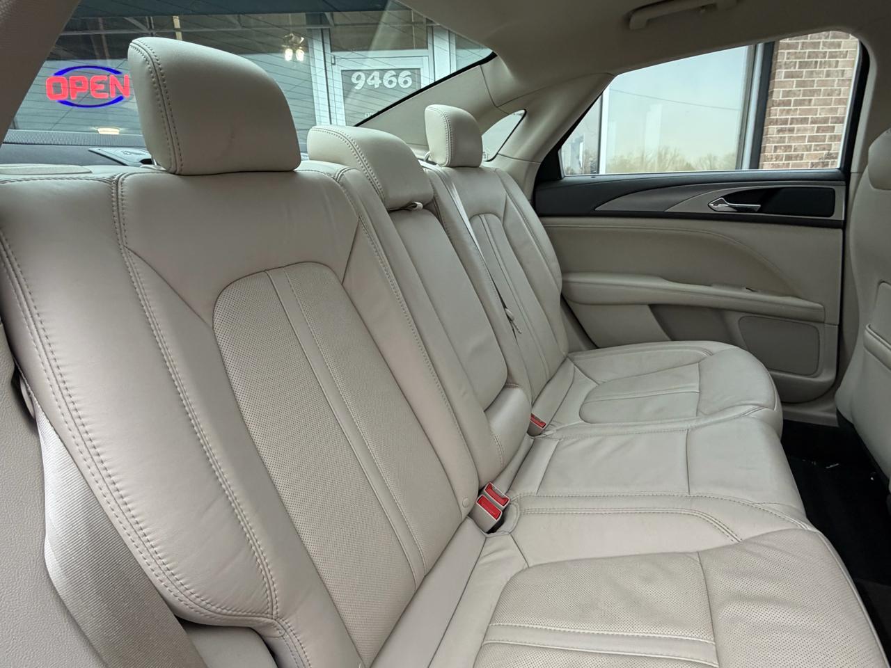 Lincoln MKZ Hybrid Reserve FWD 2017