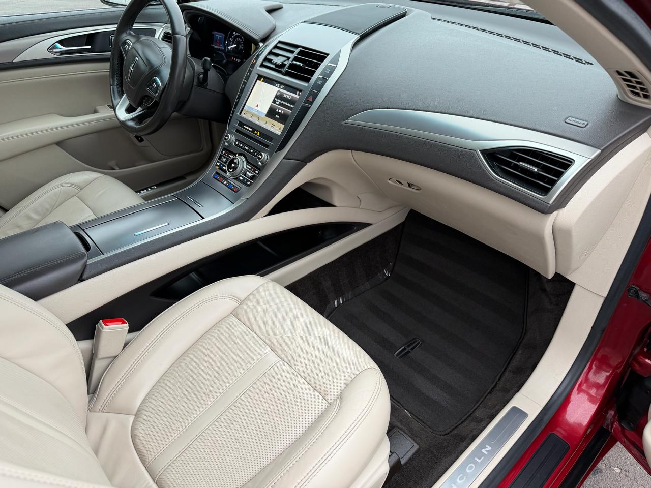 Lincoln MKZ Hybrid Reserve FWD 2017