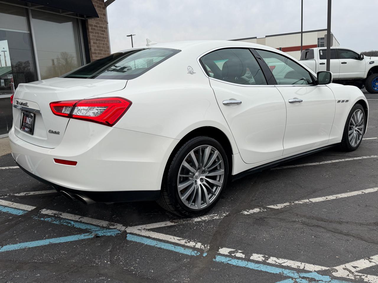 Maserati Ghibli 4dr Sdn S 2016
