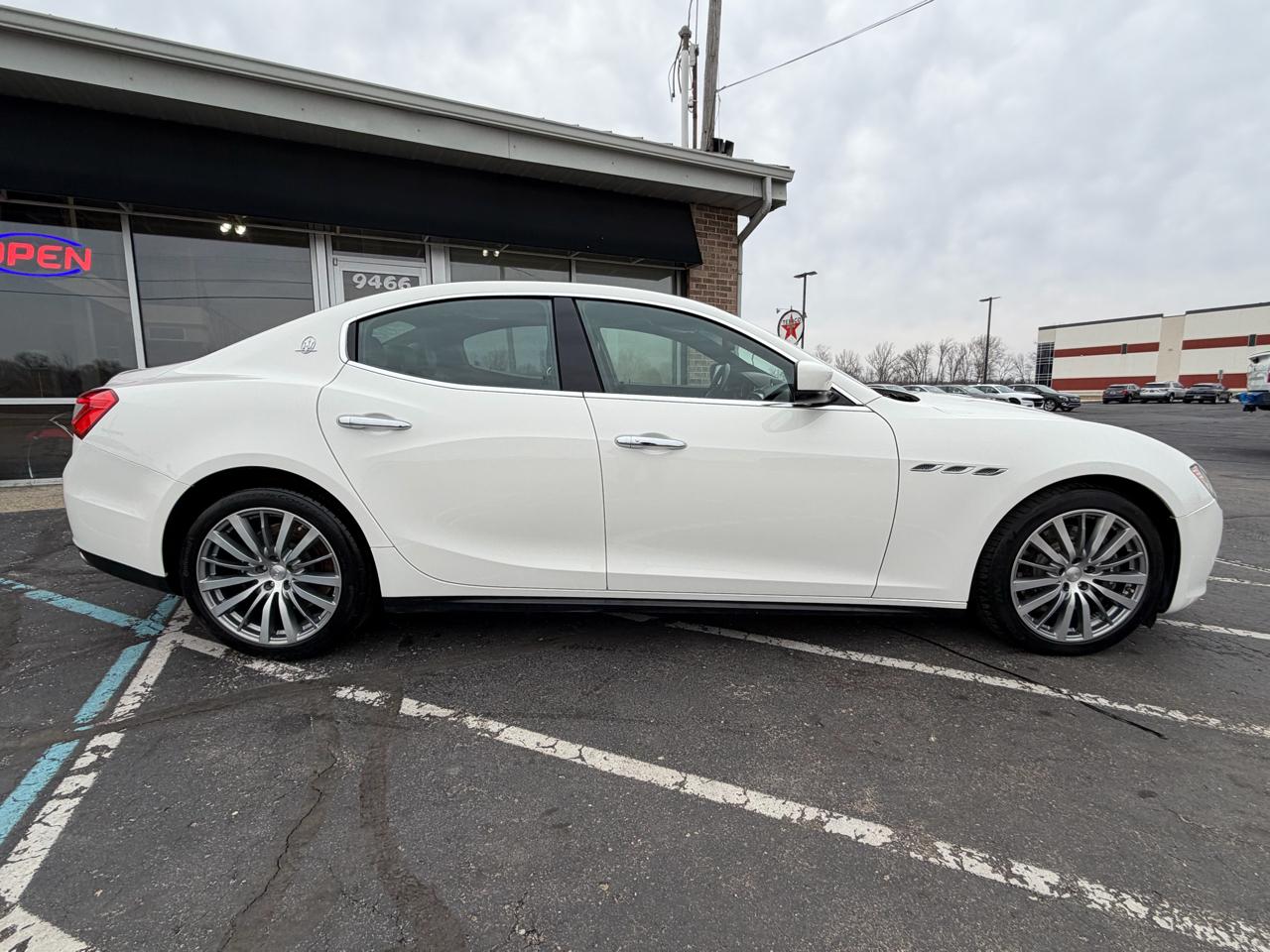 Maserati Ghibli 4dr Sdn S 2016