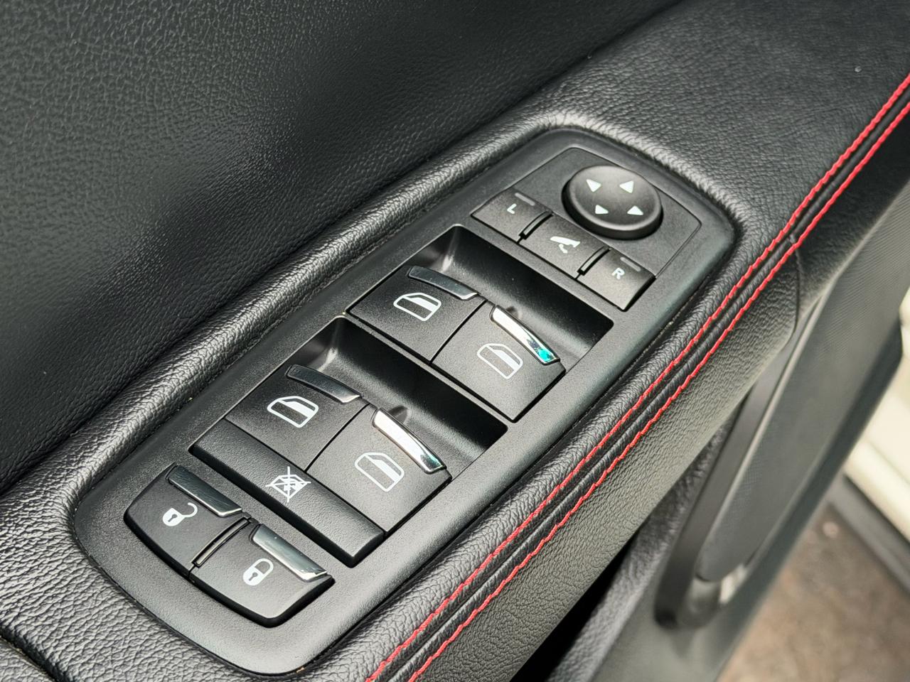 Maserati Ghibli 4dr Sdn S 2016