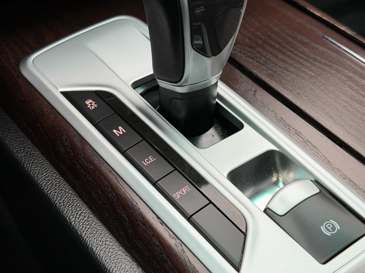 Maserati Ghibli 4dr Sdn S 2016