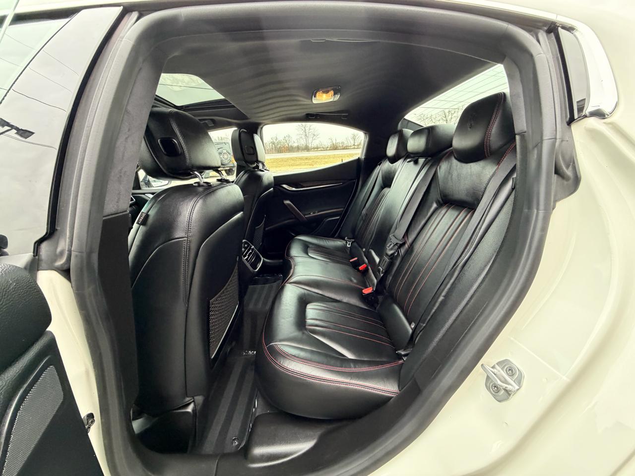 Maserati Ghibli 4dr Sdn S 2016