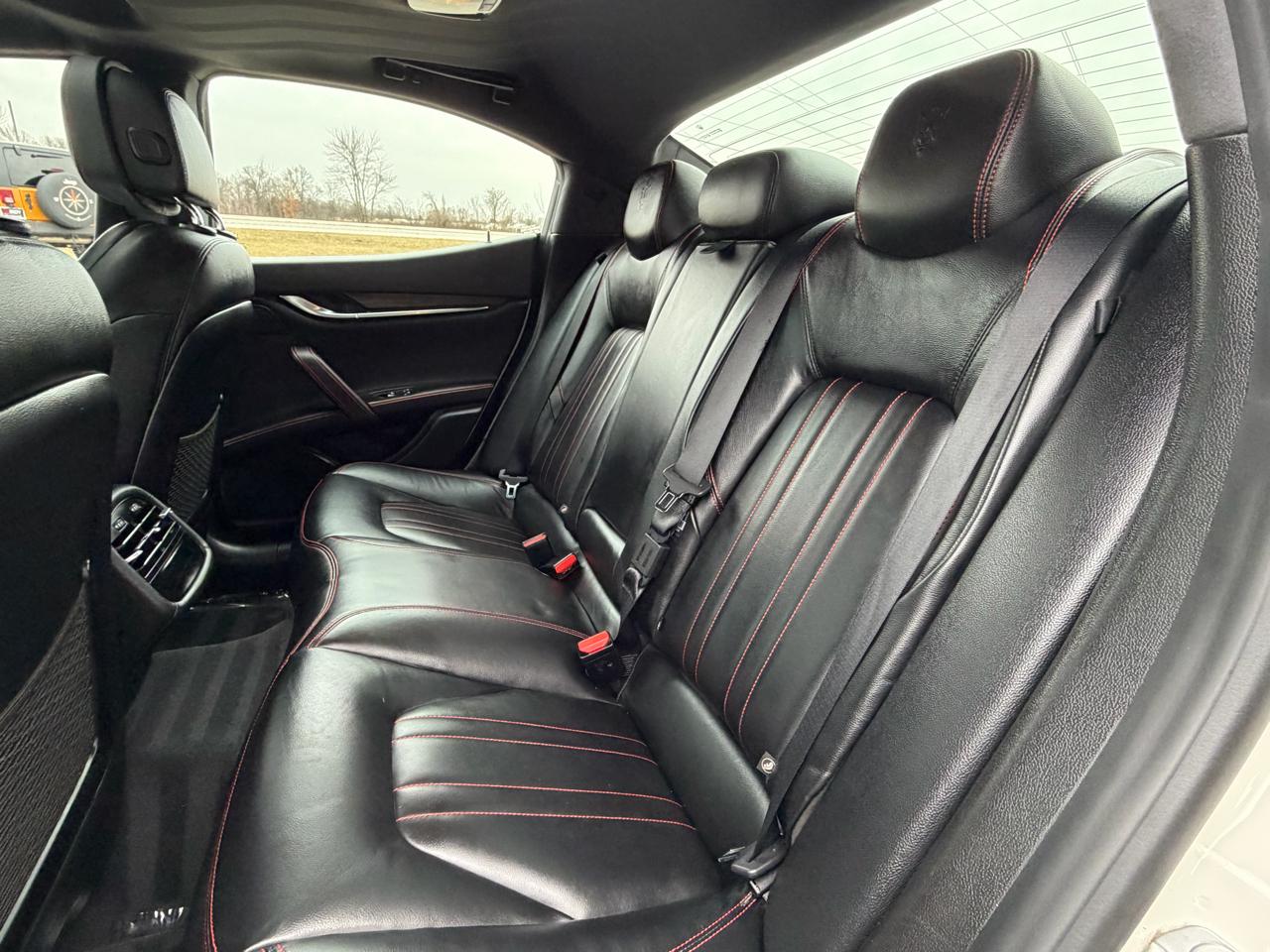 Maserati Ghibli 4dr Sdn S 2016