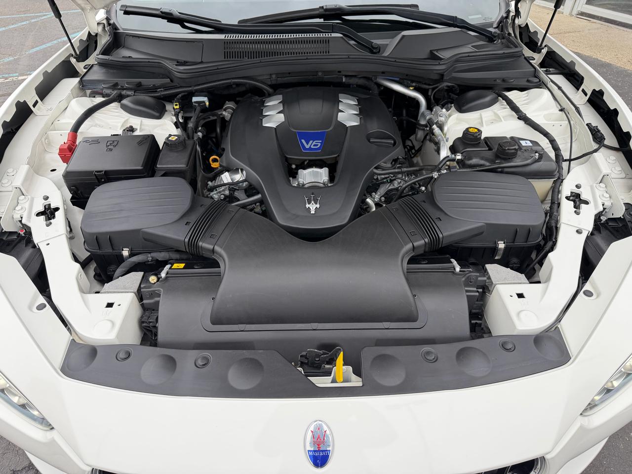 Maserati Ghibli 4dr Sdn S 2016