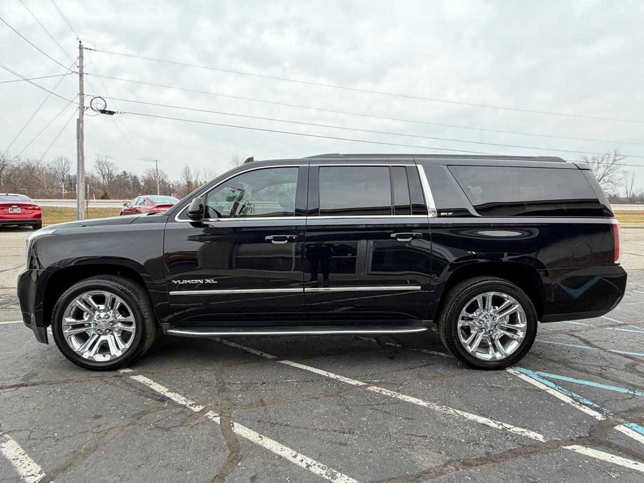 GMC Yukon XL 4WD 4dr SLT 2019