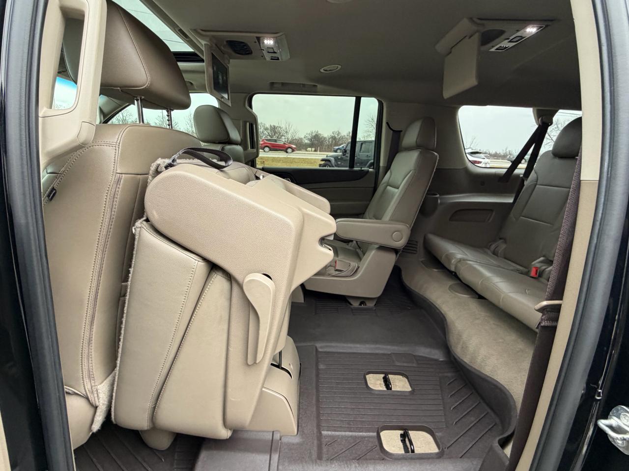 GMC Yukon XL 4WD 4dr SLT 2019