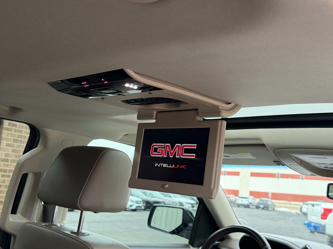 GMC Yukon XL 4WD 4dr SLT 2019