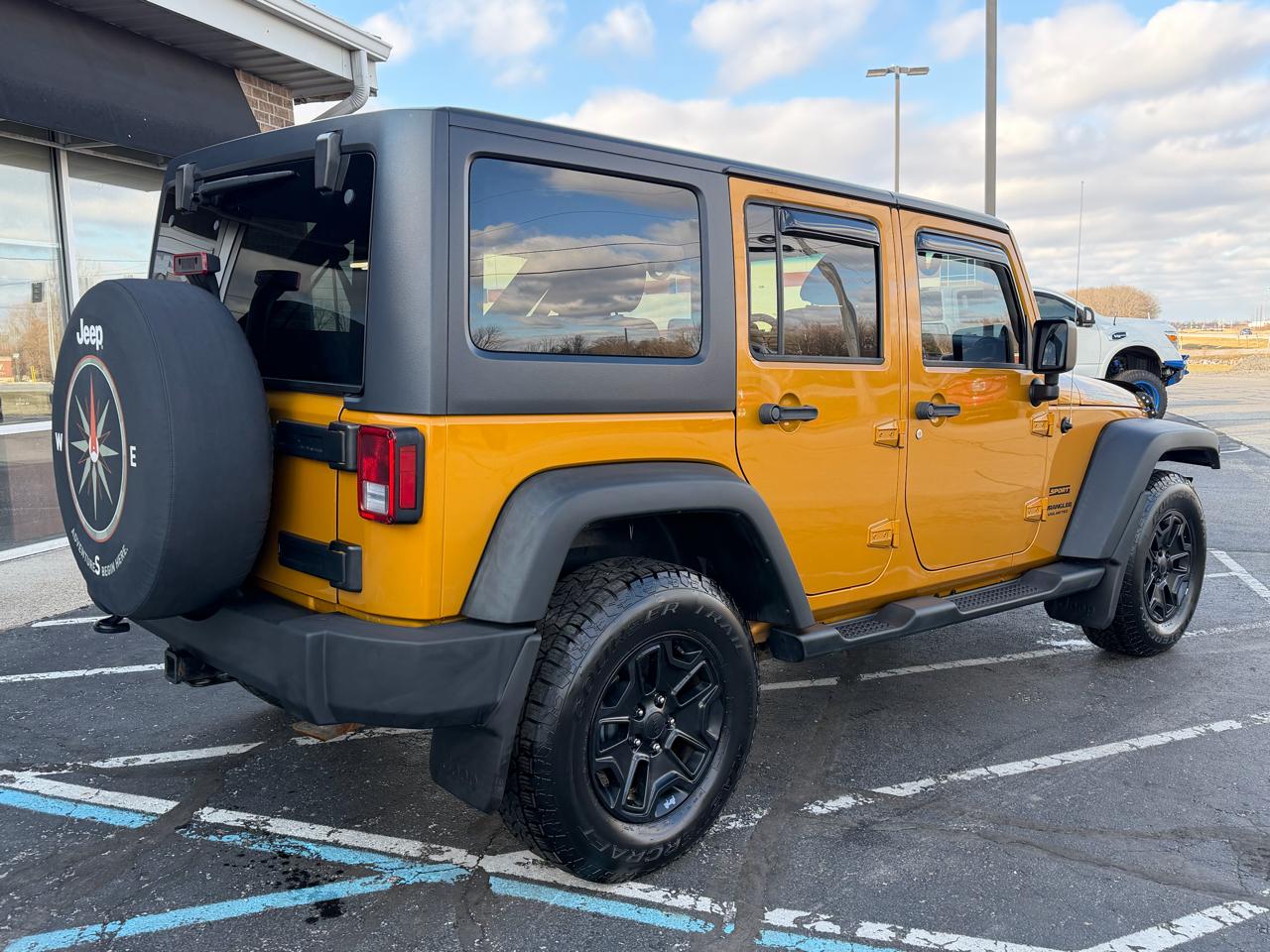 Jeep Wrangler Unlimited 4WD 4dr Sport 2014