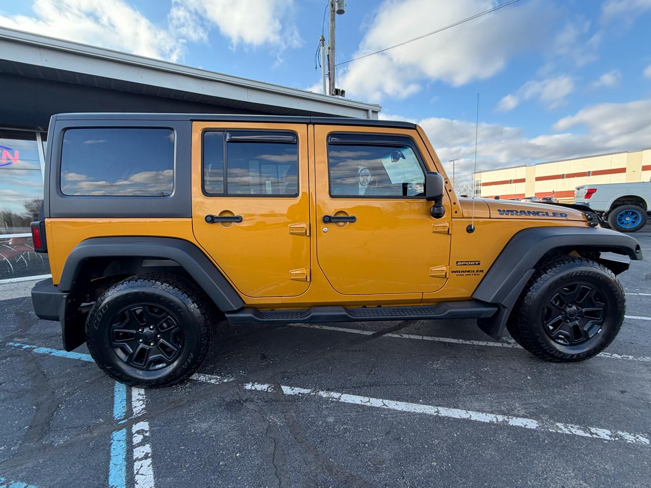 Jeep Wrangler Unlimited 4WD 4dr Sport 2014