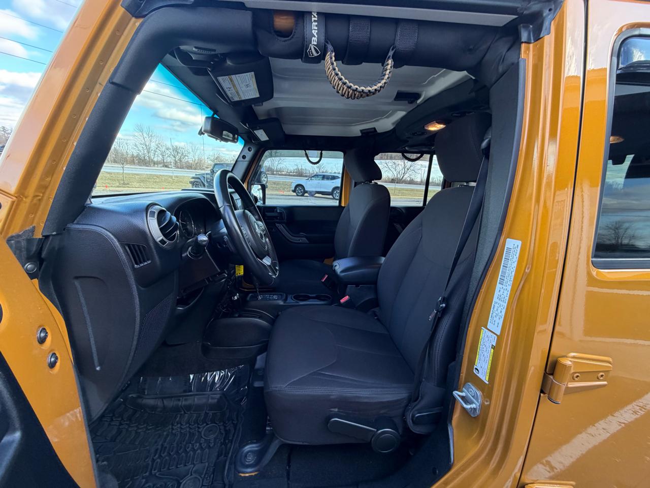 Jeep Wrangler Unlimited 4WD 4dr Sport 2014