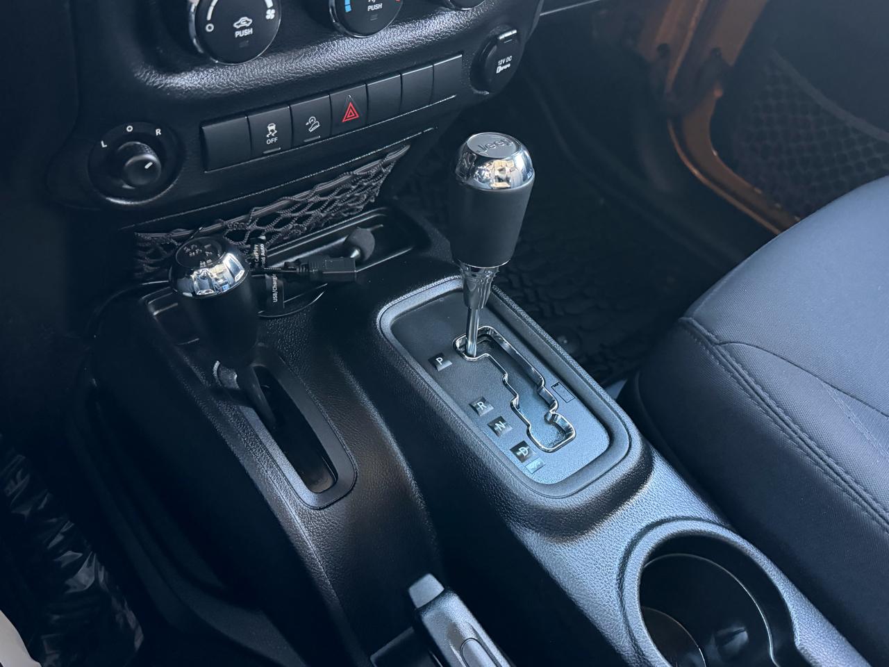 Jeep Wrangler Unlimited 4WD 4dr Sport 2014