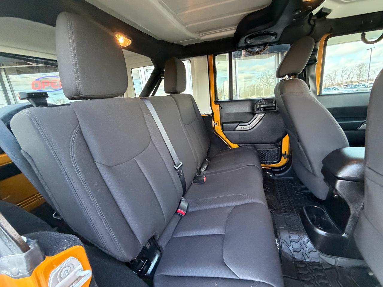 Jeep Wrangler Unlimited 4WD 4dr Sport 2014