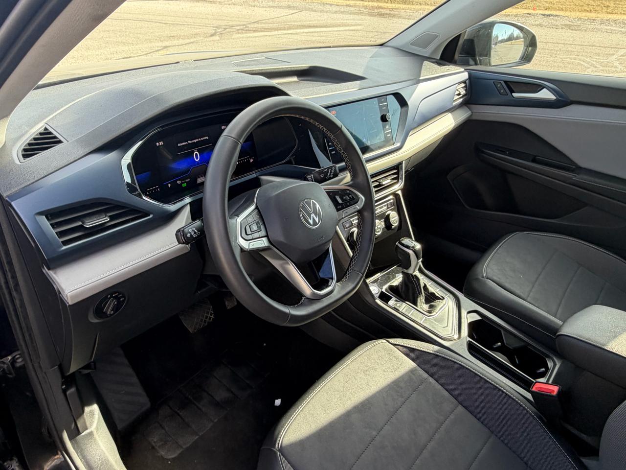 Volkswagen Taos SE FWD 2024