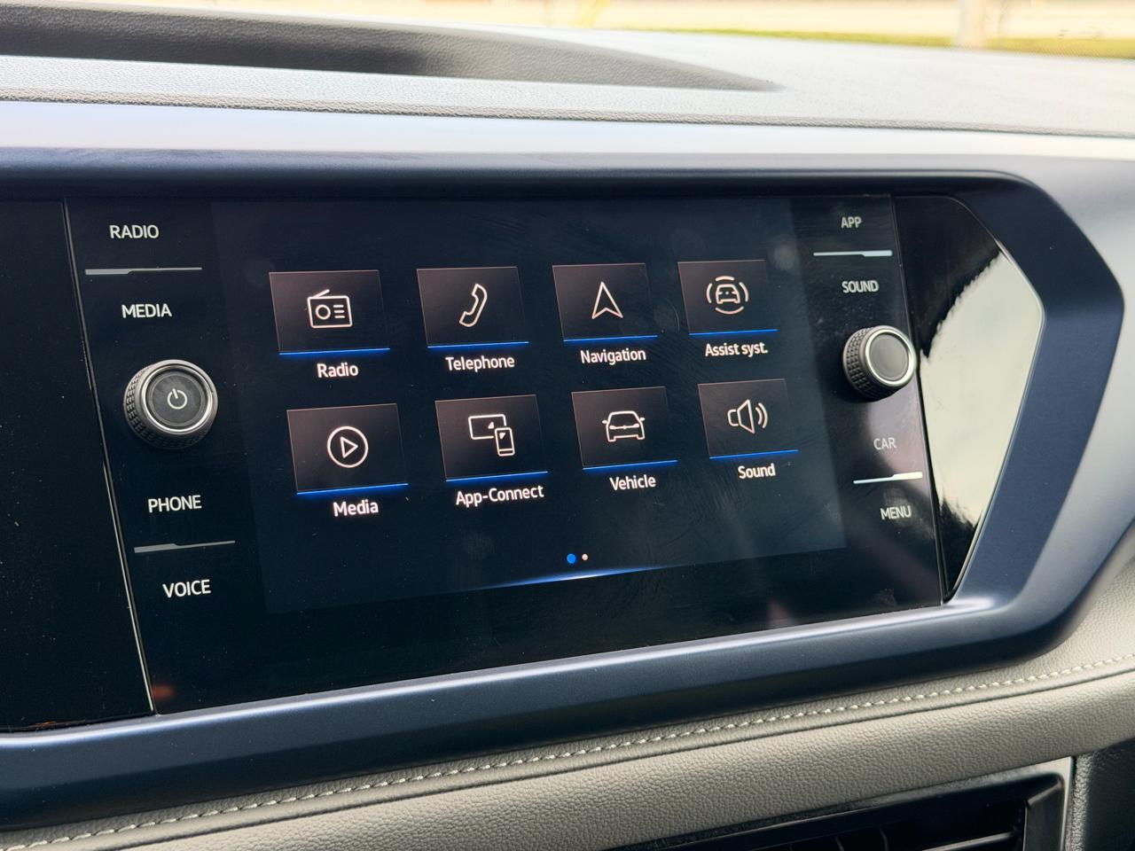 Volkswagen Taos SE FWD 2024