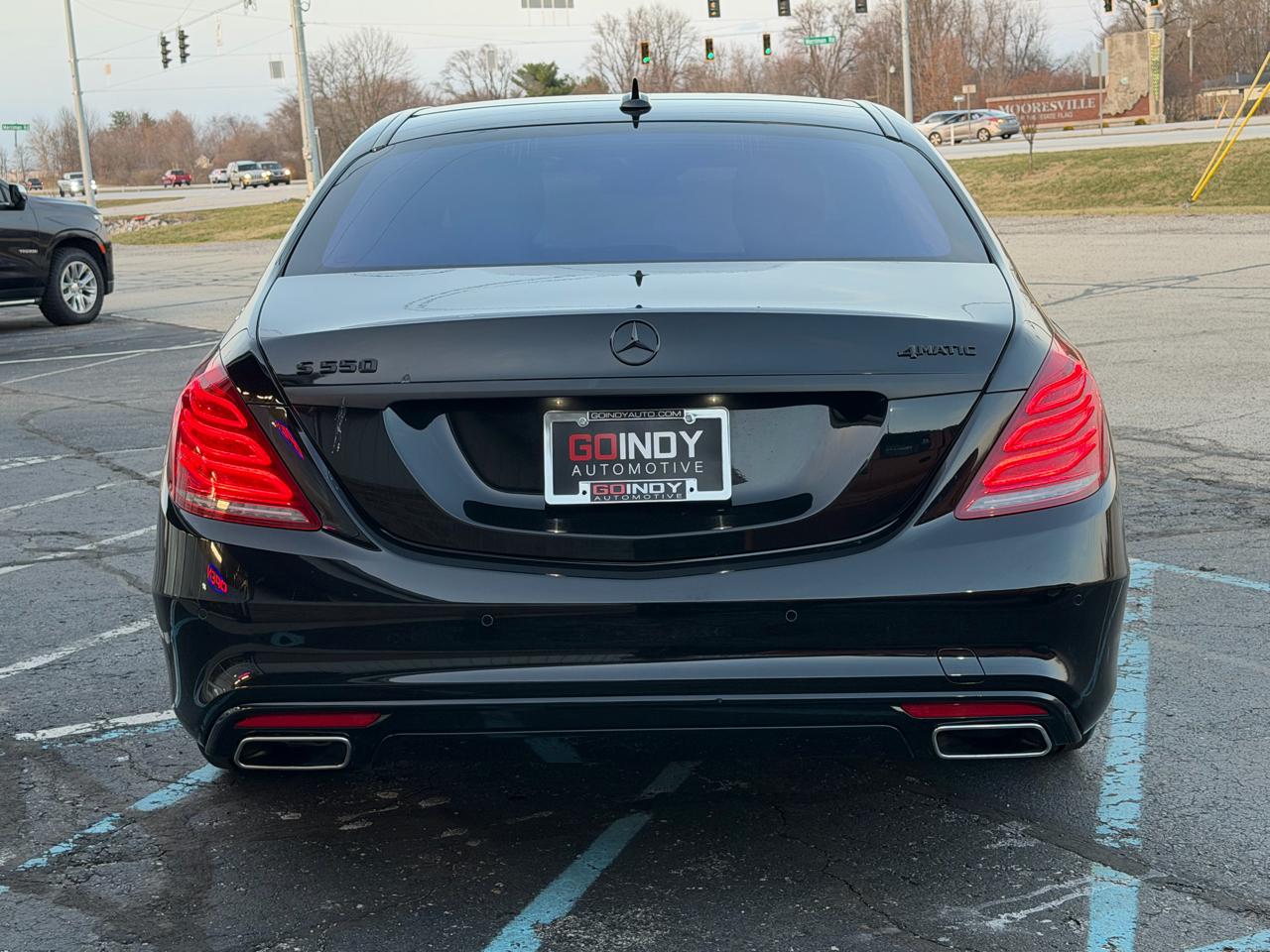 Mercedes-Benz S-Class 4dr Sdn S 550 4MATIC 2016