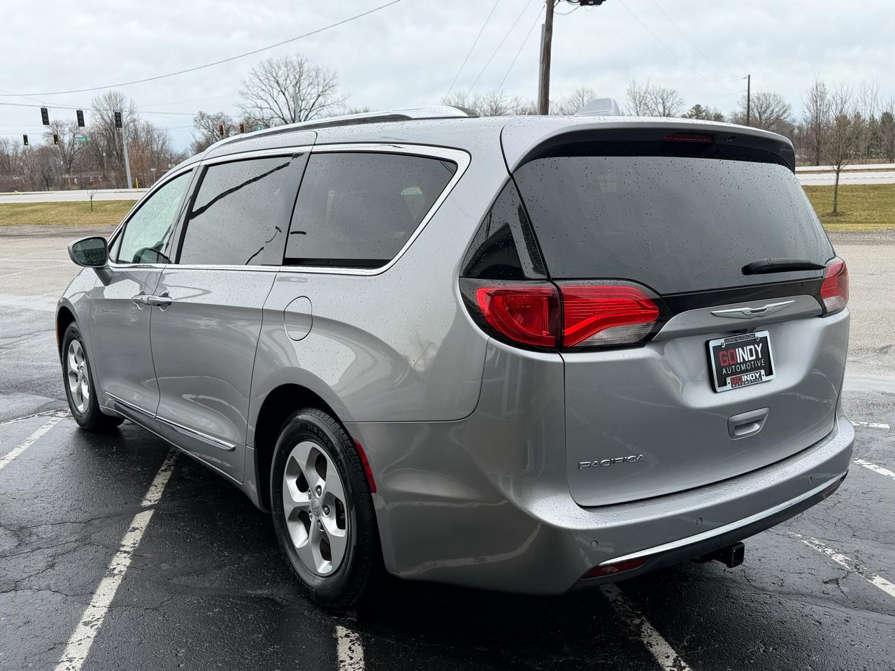 Chrysler Pacifica Touring-L Plus FWD 2017