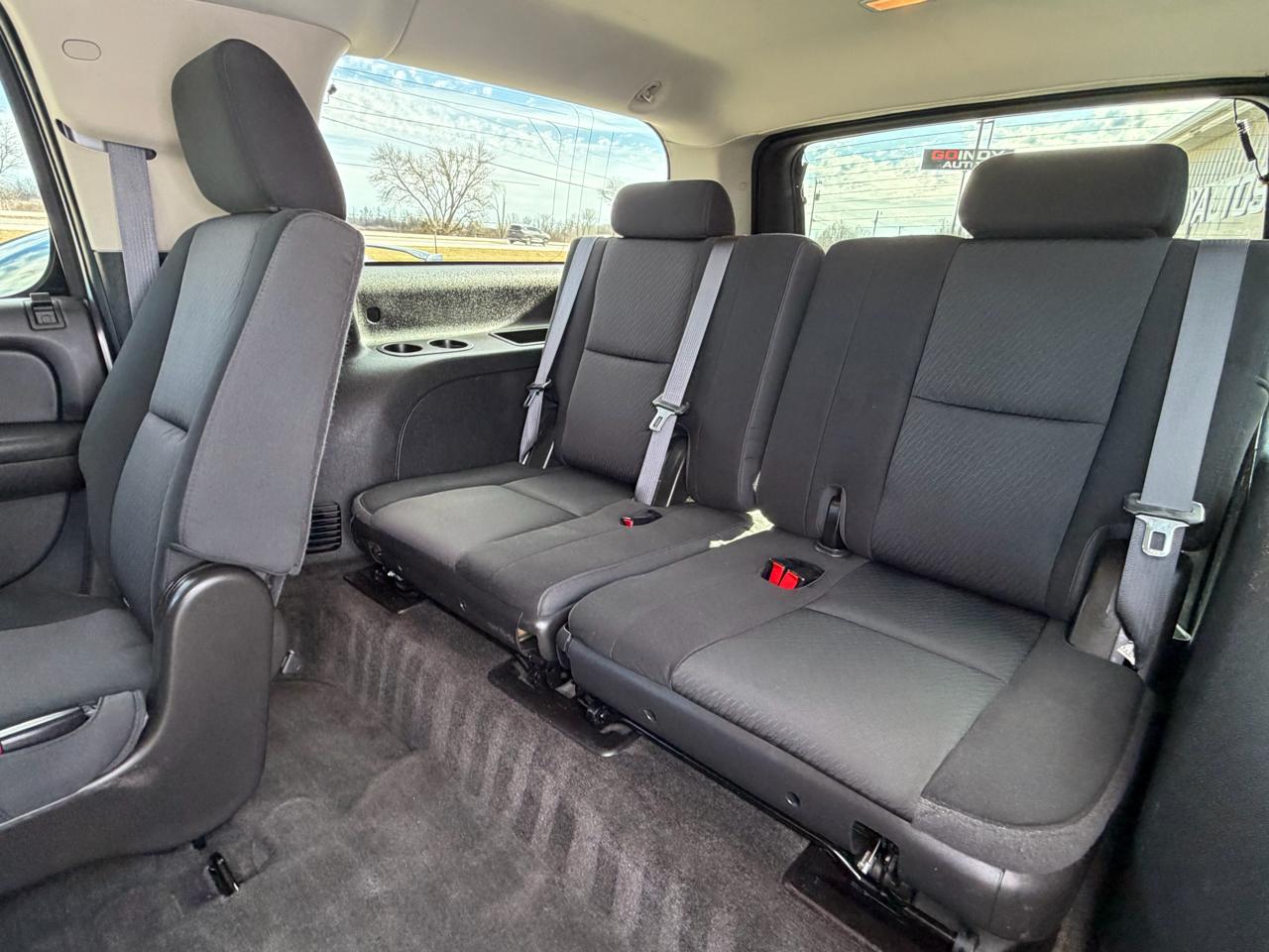 GMC Yukon XL 4WD 4dr SLE 2014