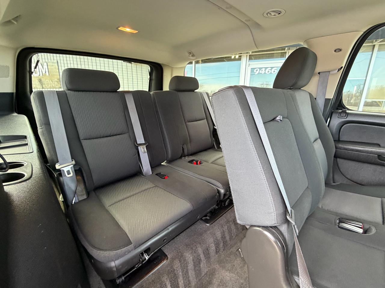 GMC Yukon XL 4WD 4dr SLE 2014