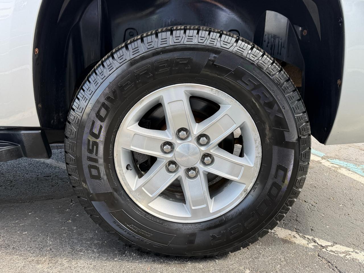 GMC Yukon XL 4WD 4dr SLE 2014