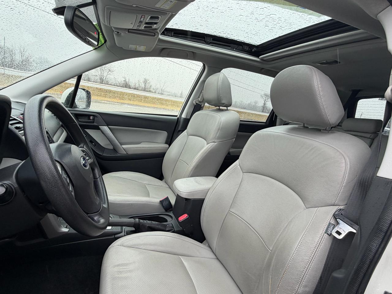 Subaru Forester 4dr CVT 2.5i Premium PZEV 2016