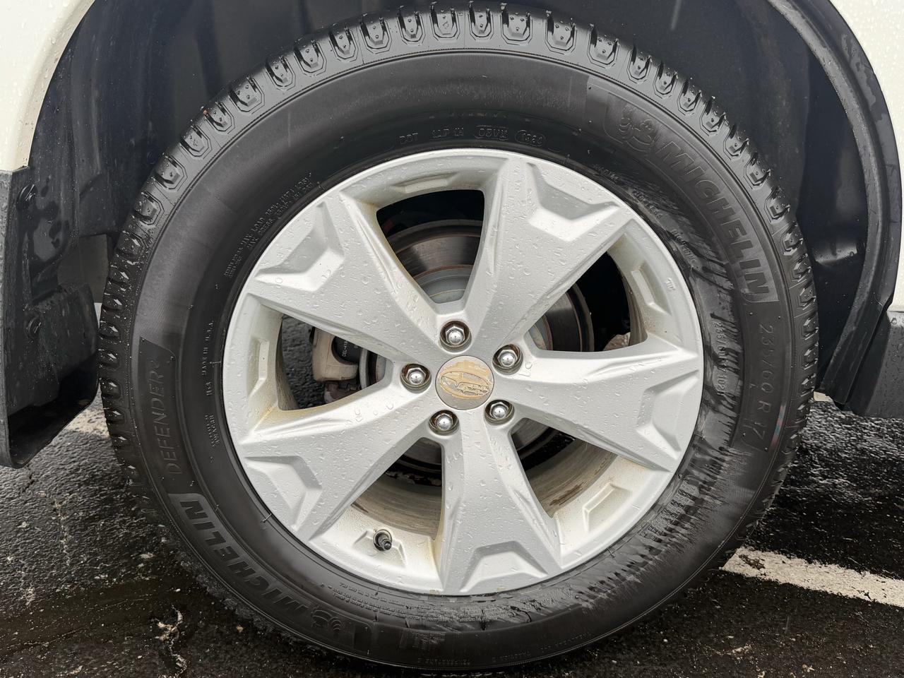 Subaru Forester 4dr CVT 2.5i Premium PZEV 2016