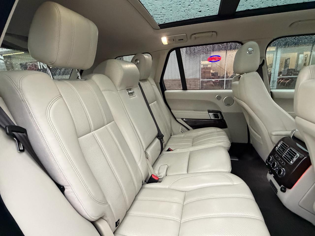 Land Rover Range Rover 4WD 4dr HSE 2016