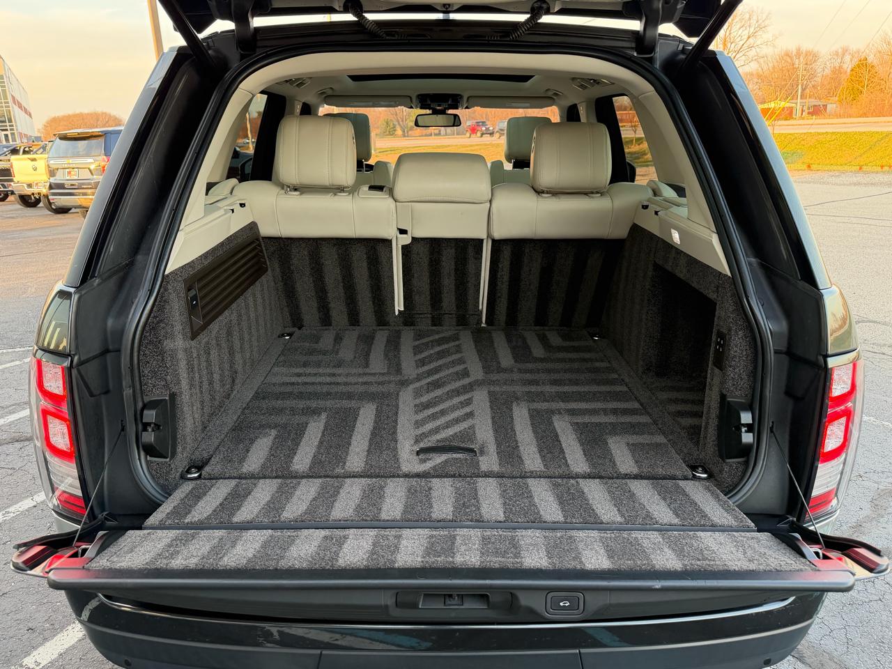 Land Rover Range Rover 4WD 4dr HSE 2016