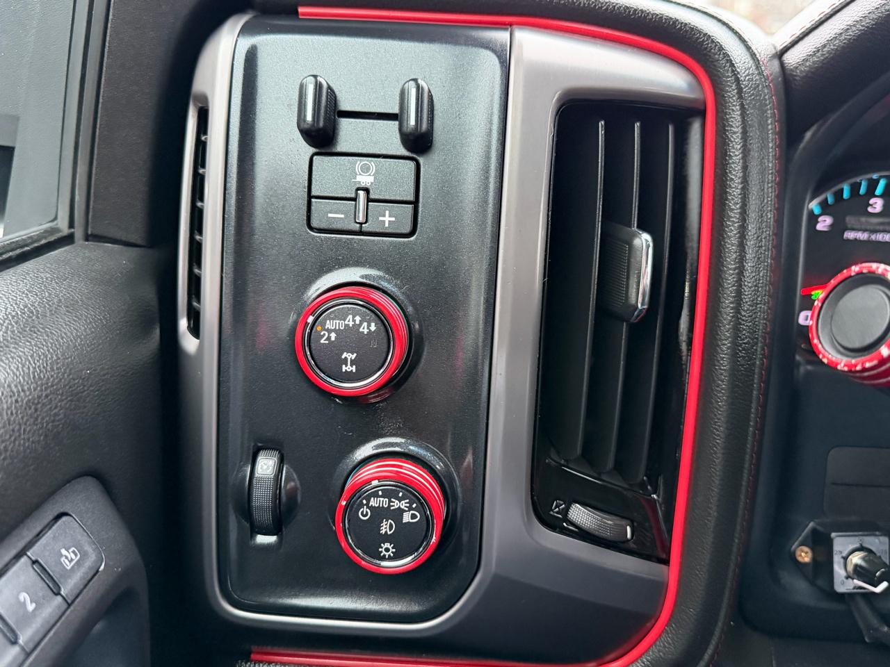 GMC Sierra 1500 4WD Double Cab 143.5" SLT 2017