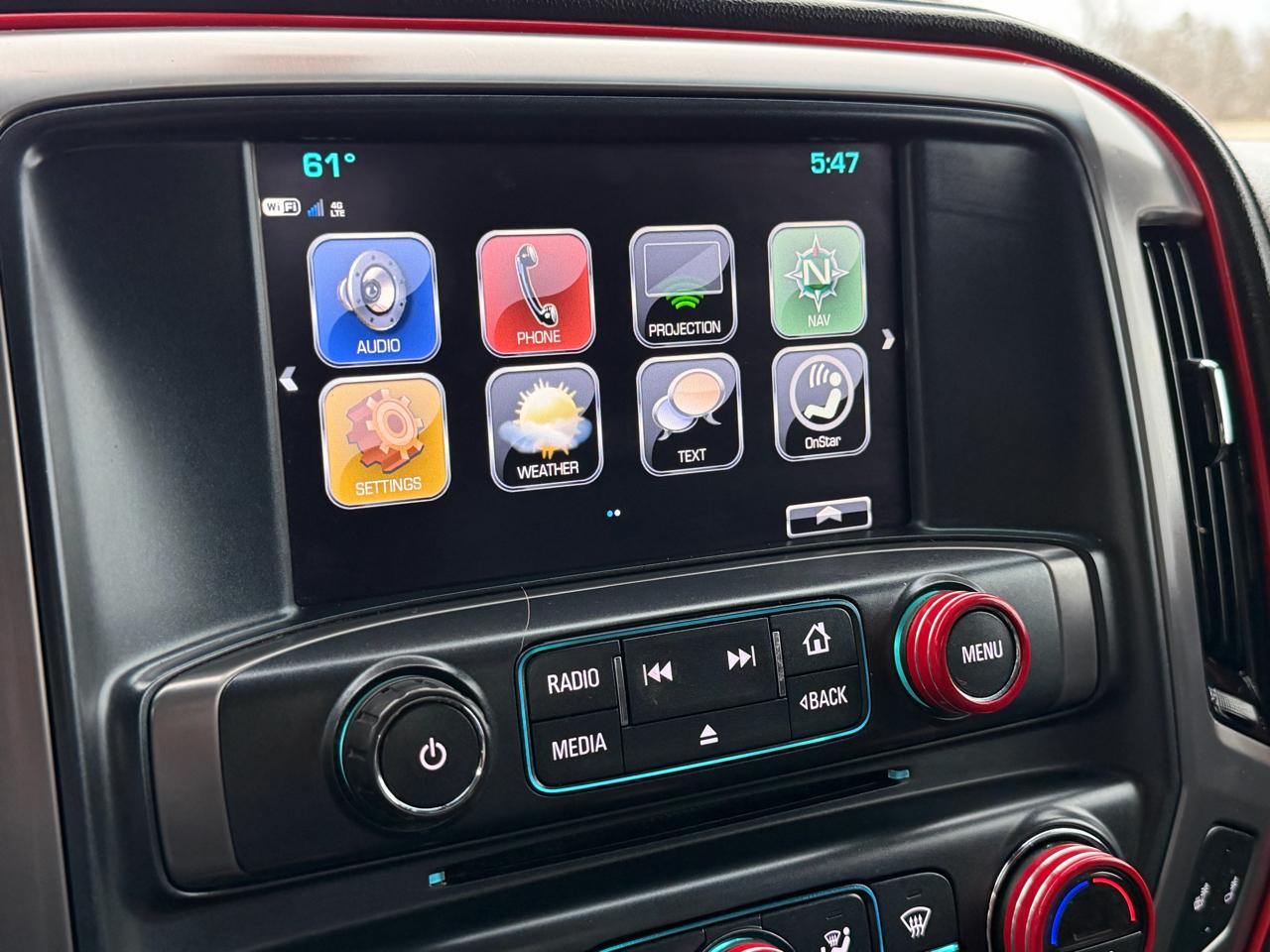 GMC Sierra 1500 4WD Double Cab 143.5" SLT 2017