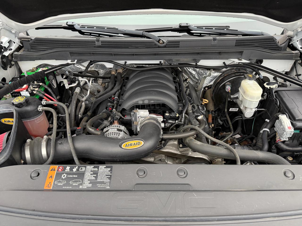 GMC Sierra 1500 4WD Double Cab 143.5" SLT 2017