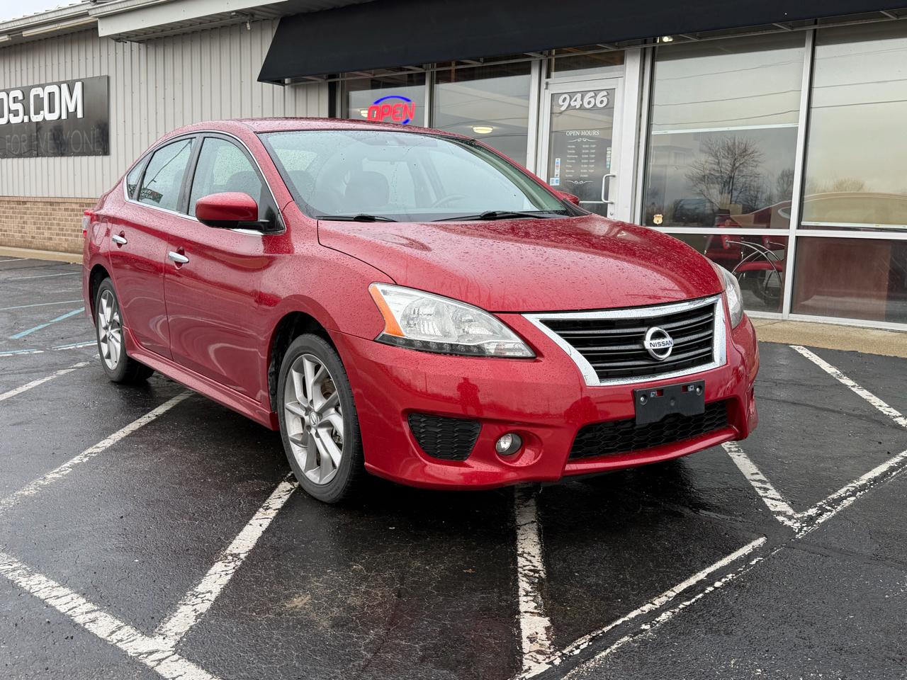 Nissan Sentra 4dr Sdn I4 CVT SR 2013