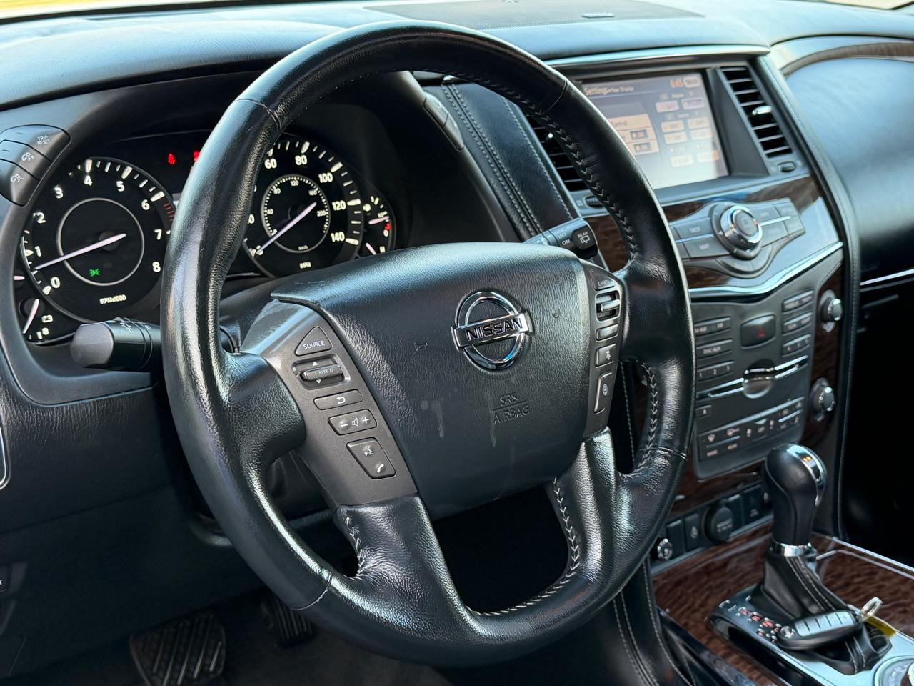 Nissan Armada 4x4 Platinum 2017