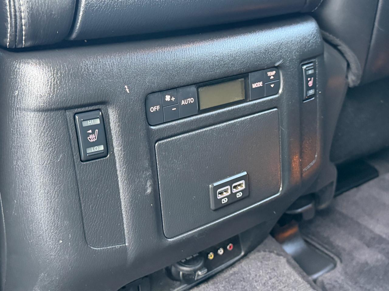 Nissan Armada 4x4 Platinum 2017