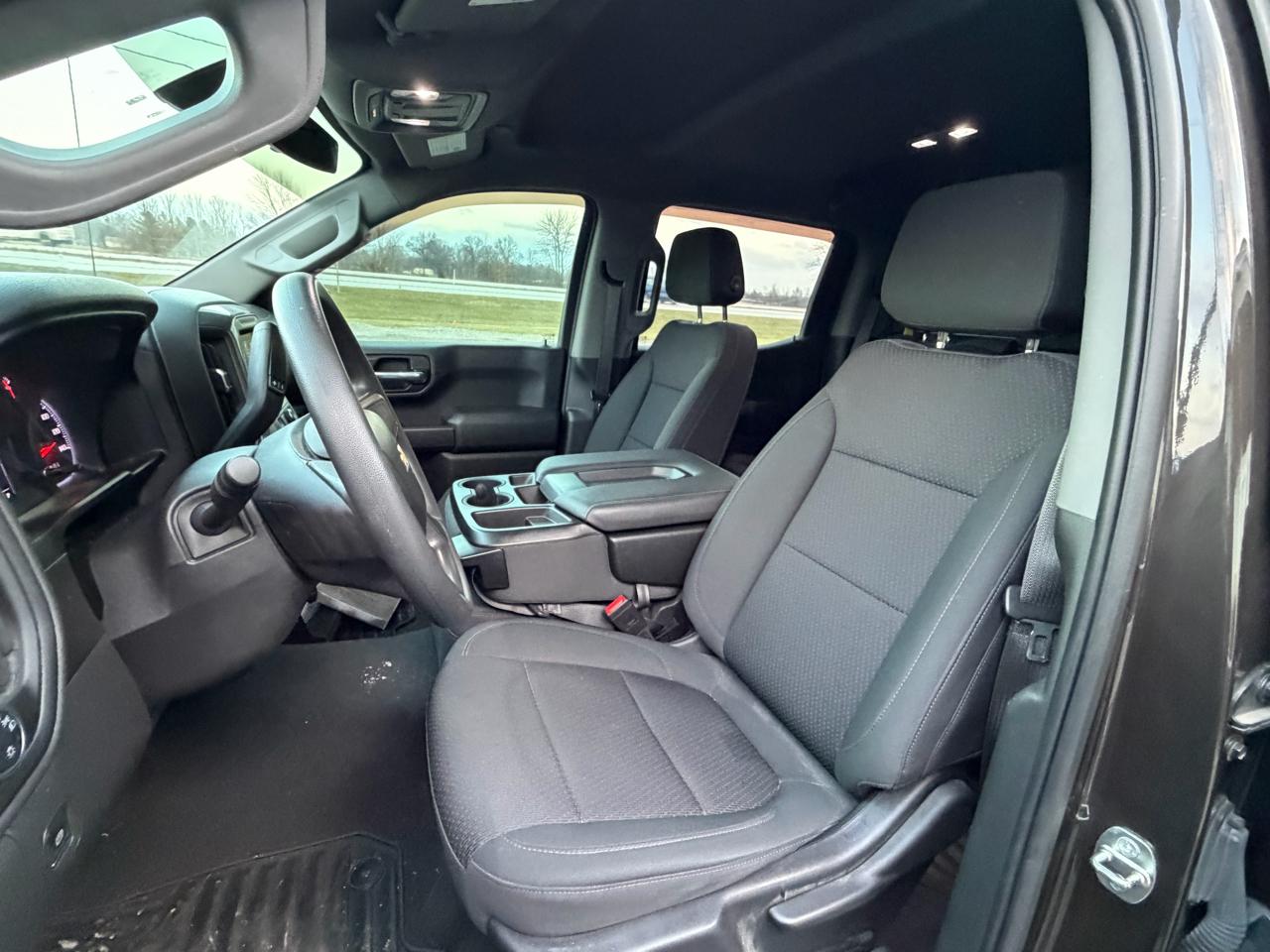 Chevrolet Silverado 1500 4WD Crew Cab 147" Custom 2021