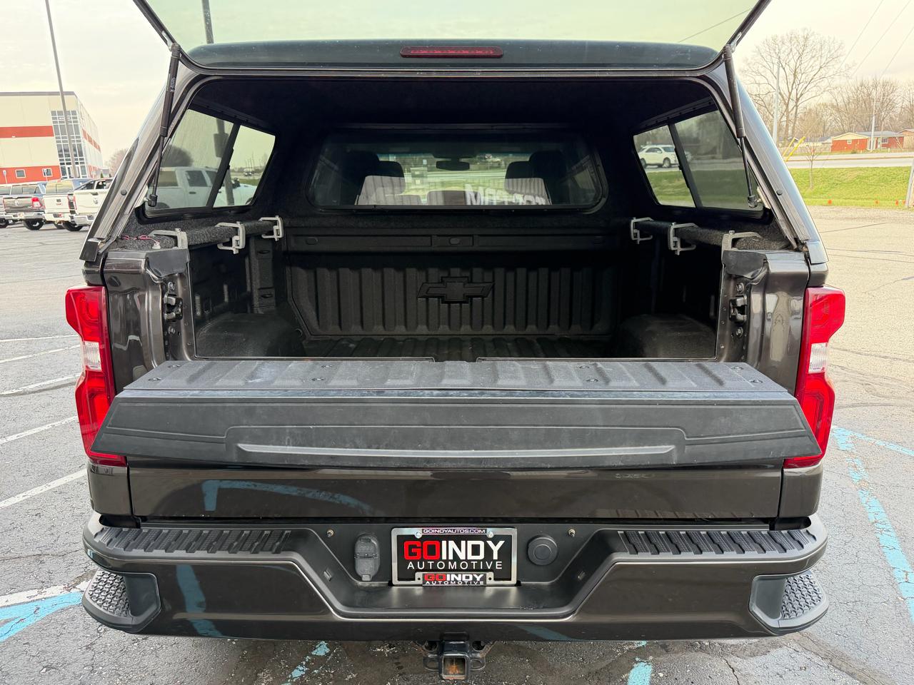 Chevrolet Silverado 1500 4WD Crew Cab 147" Custom 2021