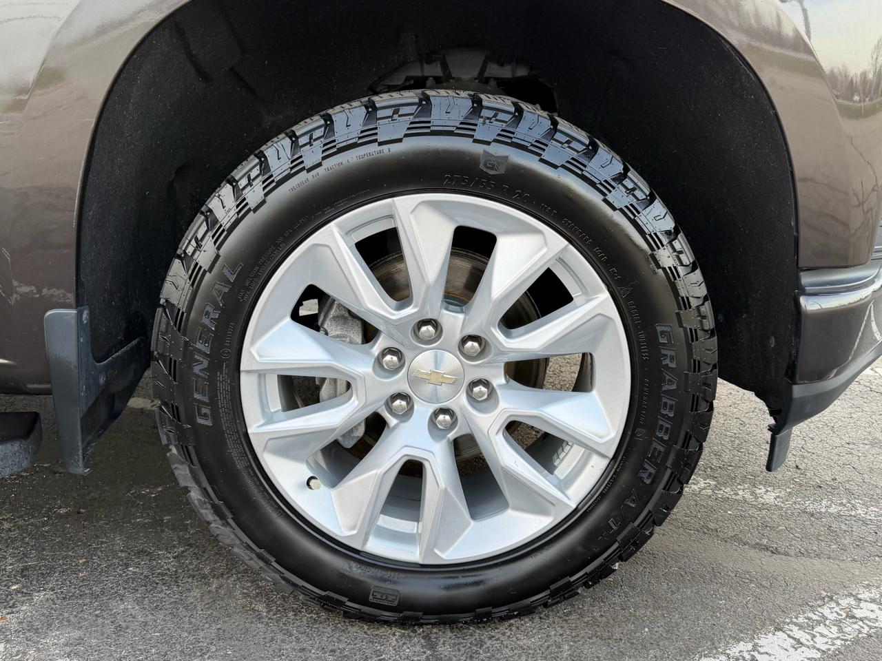 Chevrolet Silverado 1500 4WD Crew Cab 147" Custom 2021